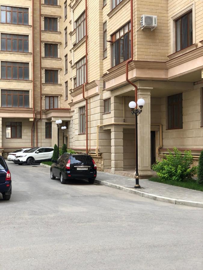 Elitnye Apartamenty Vozle Angi - Areny Kaspiysk Bagian luar foto